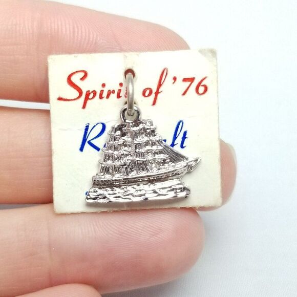 Vintage Sterling Silver Old Ironsides Tall Mast Sailing Ship Charm Pendant - Picture 1 of 8